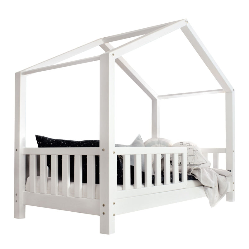 HouseBed | Μοντεσσόρι Παιδικό Κρεβάτι Σπιτάκι με προστατευτικό κάγκελο σε λευκό χρώμα -10% έκπτωση στο στρώμα - HEBE KIDS HOME