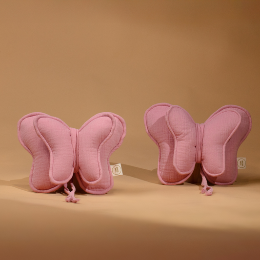 ειροποίητο δέσιμο κουρτίνας σε σχήμα πεταλούδας από βαμβακερή μουσελίνα