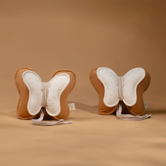 Χειροποίητο δέσιμο κουρτίνας σε σχήμα πεταλούδας από βαμβακερή μουσελίνα