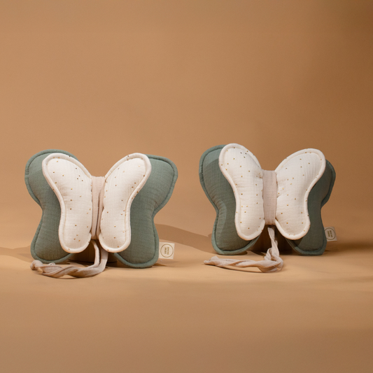 Χειροποίητο δέσιμο κουρτίνας σε σχήμα πεταλούδας από βαμβακερή μουσελίνα