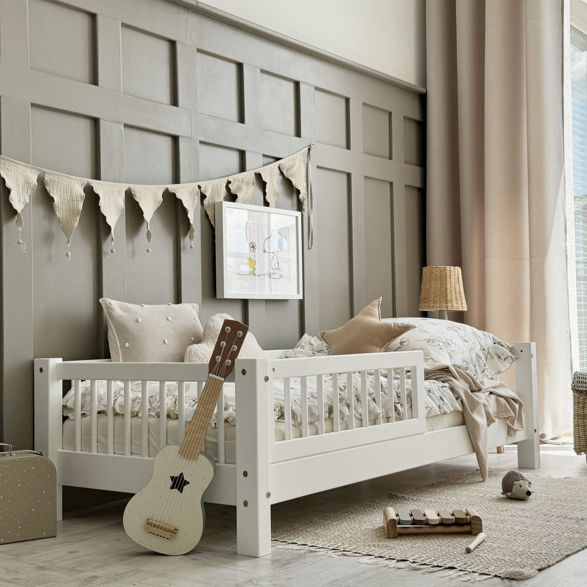 Παιδικό Κρεβάτι Basic 90x190cm Λευκό 10cm Ποδαράκι - HEBE KIDS HOME