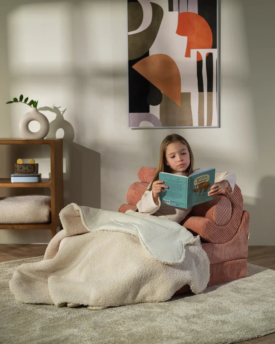 Wigiwama Flipster flip chair children's furniture lifestyle photo