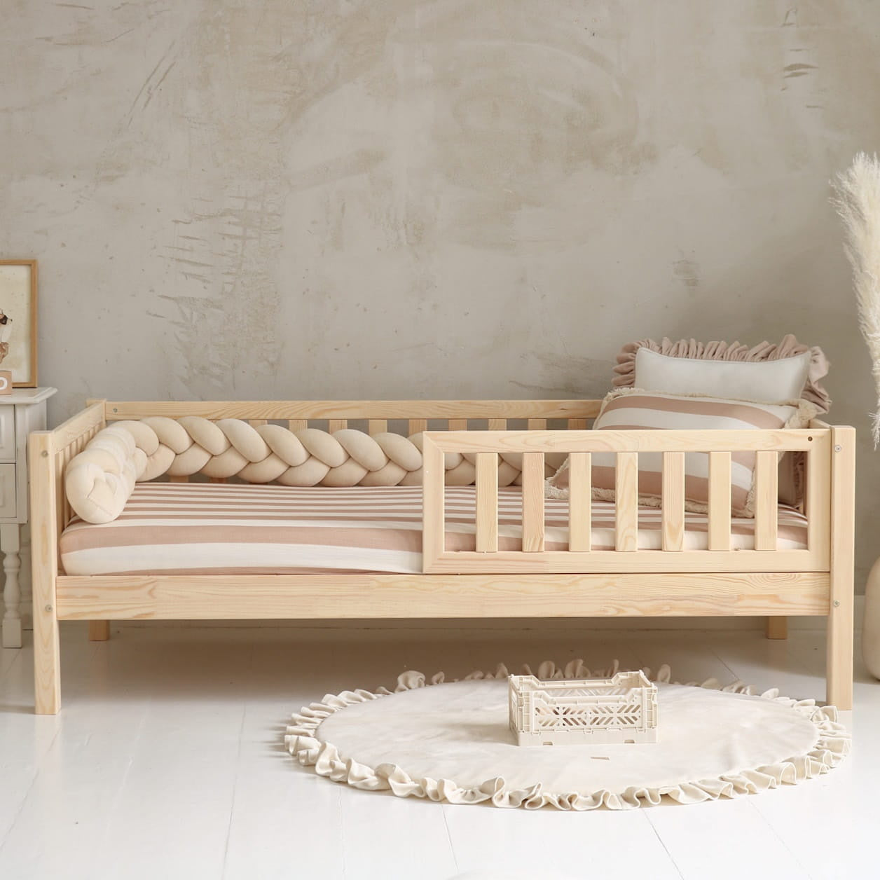 Παιδικό Κρεβάτι Basic Love από Φυσικό ξύλο 200x100cm 19cm Ποδαράκι -  10% Έκπτωση στο Στρώμα - HEBE KIDS HOME