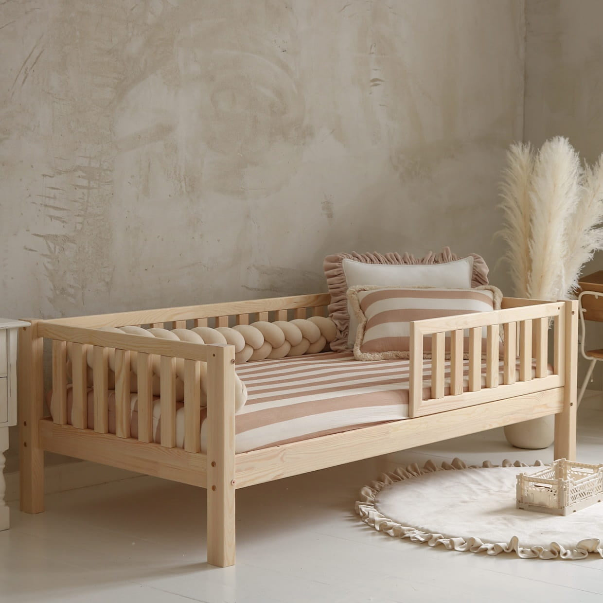 Παιδικό Κρεβάτι Basic Love από Φυσικό ξύλο 200x100cm 19cm Ποδαράκι -  10% Έκπτωση στο Στρώμα - HEBE KIDS HOME