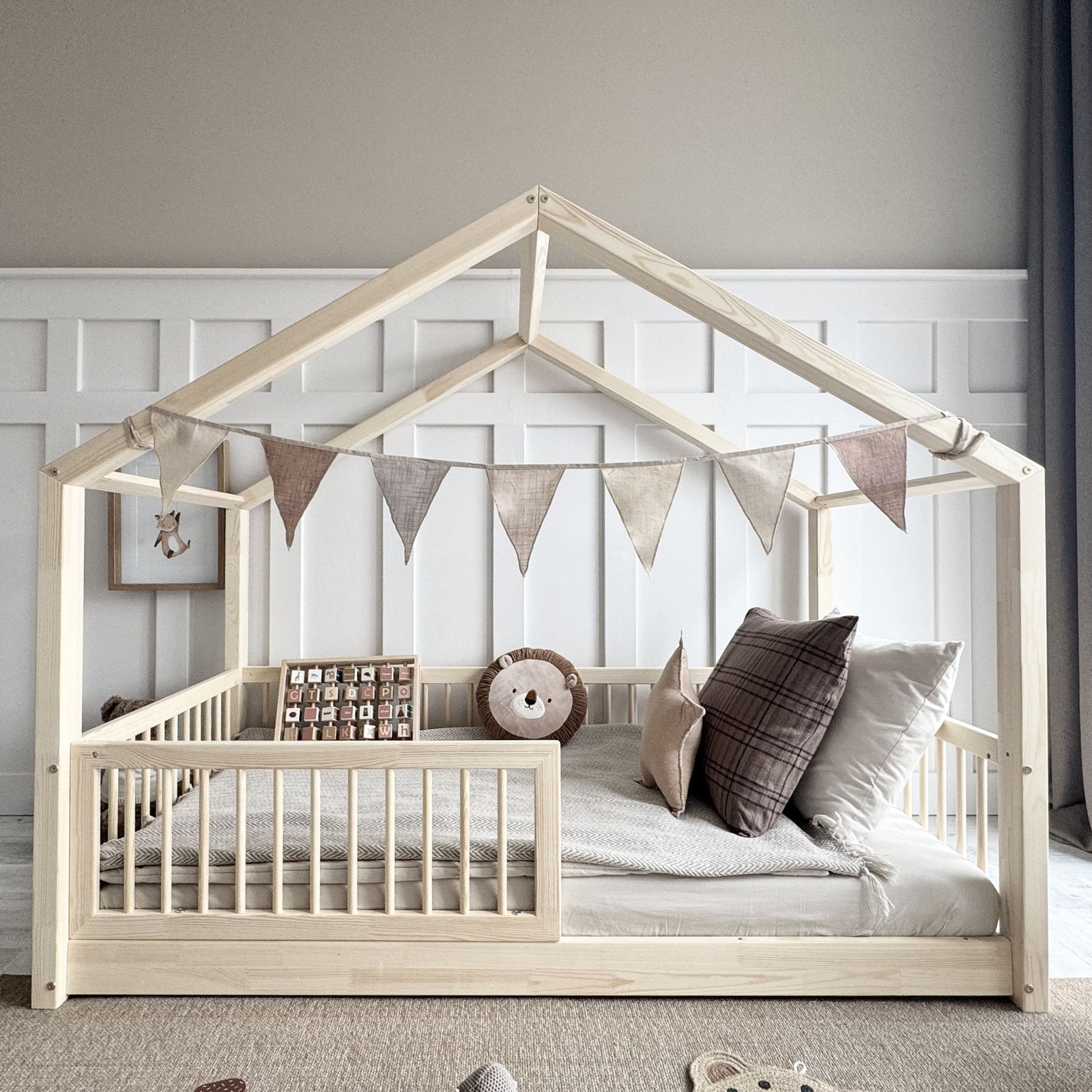 Παιδικό Κρεβάτι Σπιτάκι Housebed Alto Φυσικό Ξύλο 190x90cm 1cm Ποδαράκι - 10% Έκπτωση Στο Στρώμα - HEBE KIDS HOME