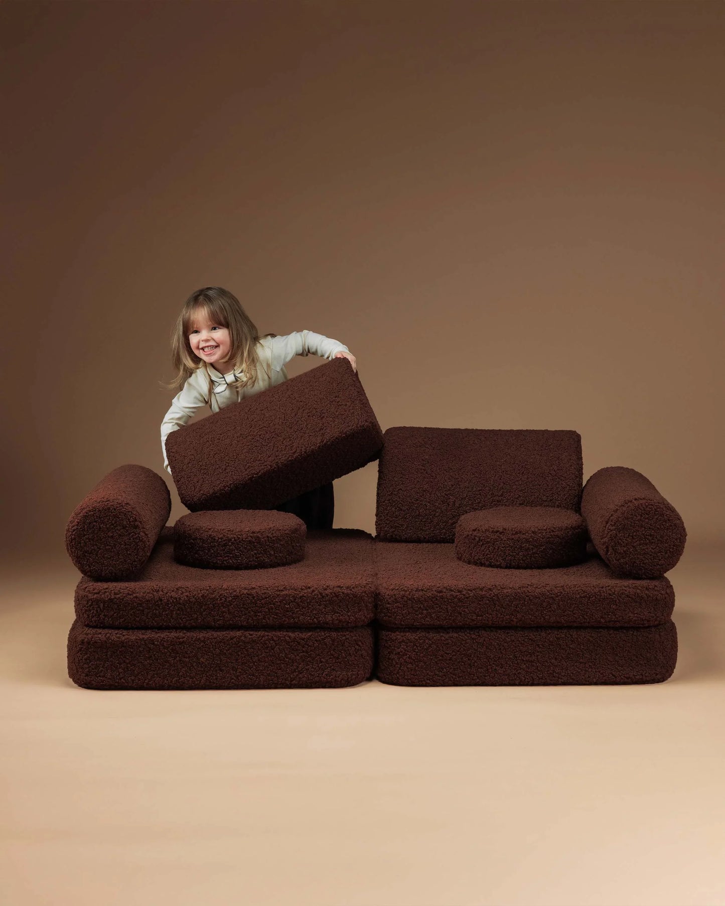 Wigiwama Settee children's sofa lifestyle photo